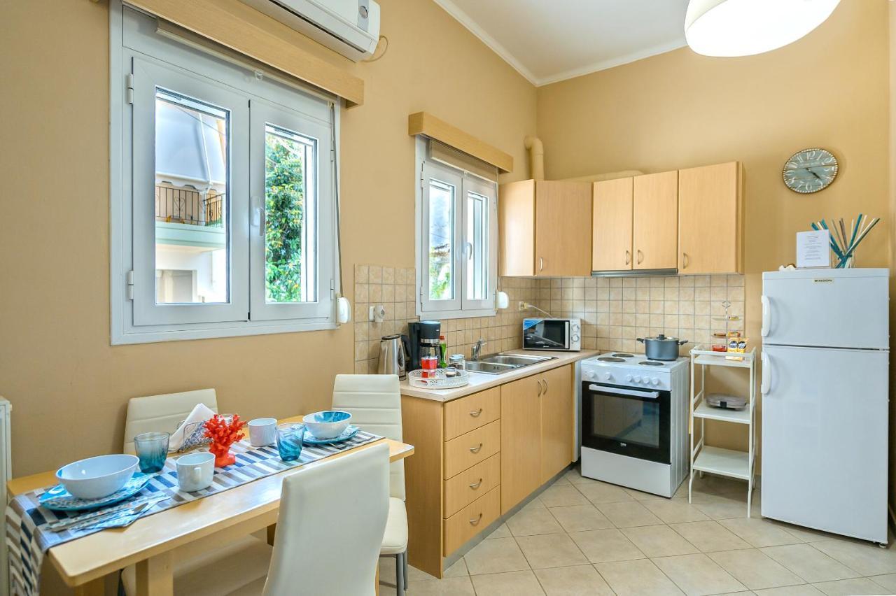 Peaceful Corner Apartment เปรเวซา ภายนอก รูปภาพ